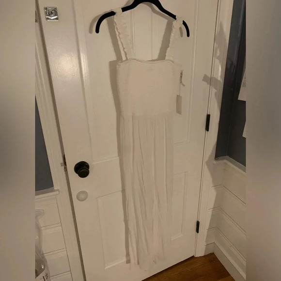 Artizia Wilfred White Romper with Smocked Top Size Medium NWT - Picture 2 of 5